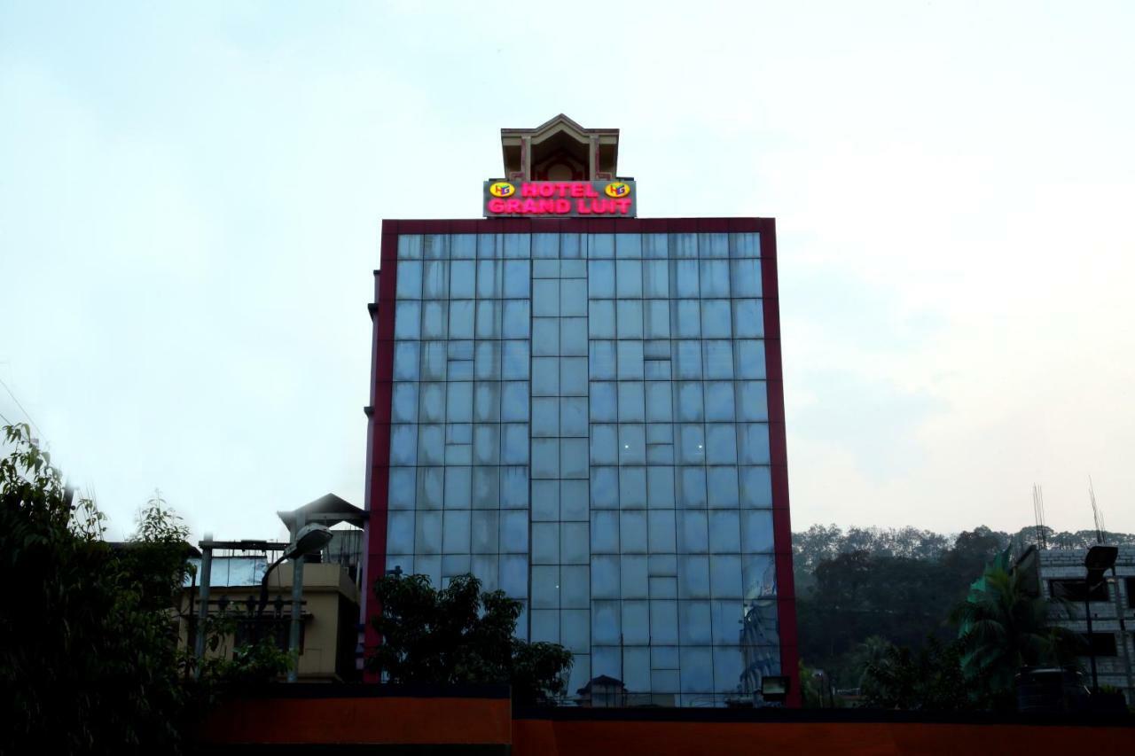 Hotel Grand Luit Guwahati Exterior photo